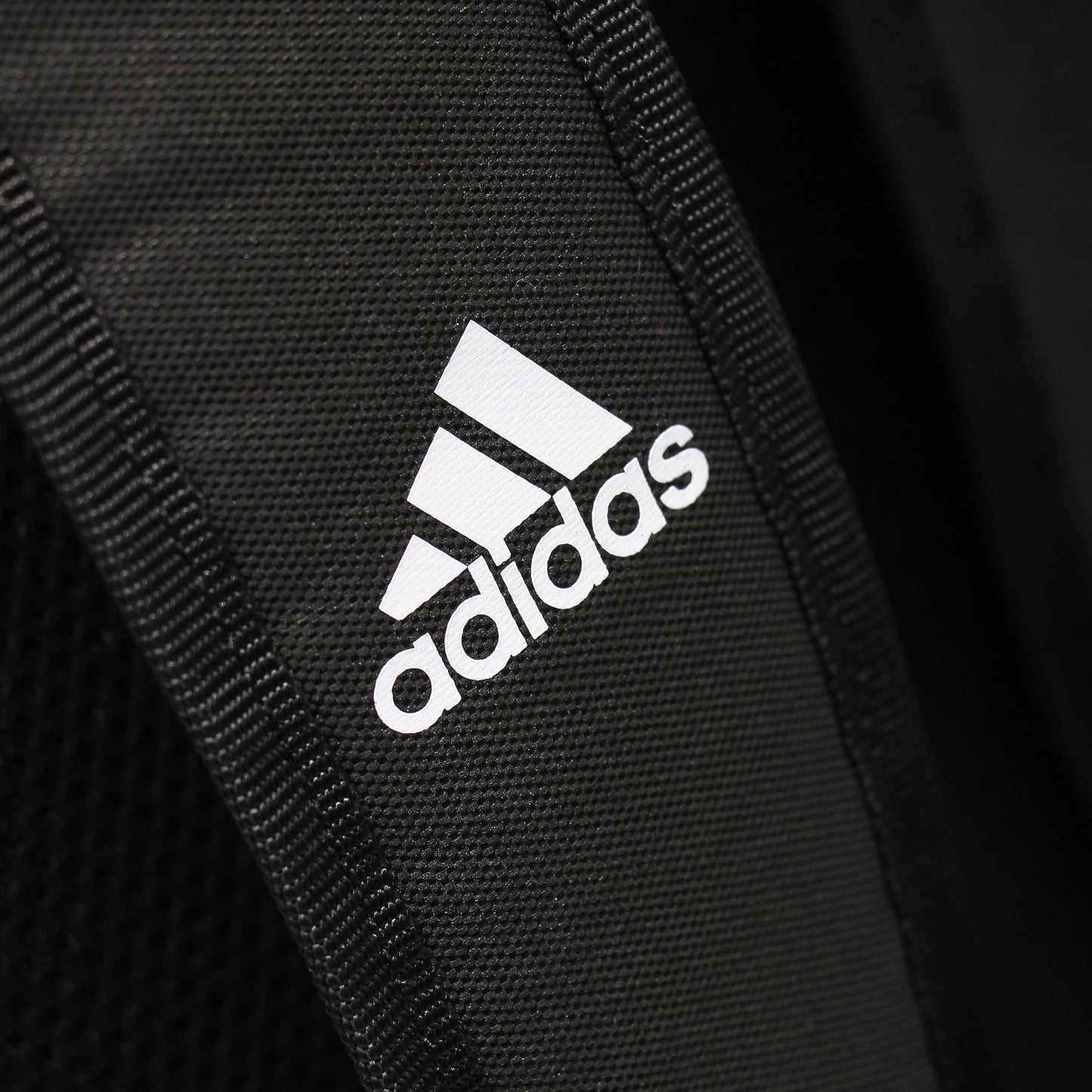 Mochila ADIDAS deportiva
