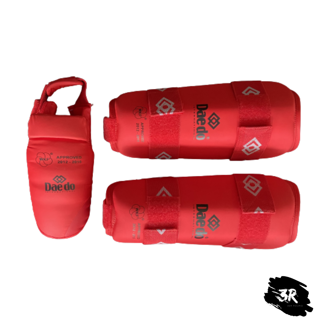 Espinillera con Empeinera Daedo Karate Rojo